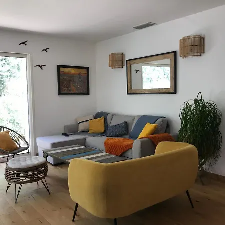 De La Tour Villa Bellegarde (Gard)